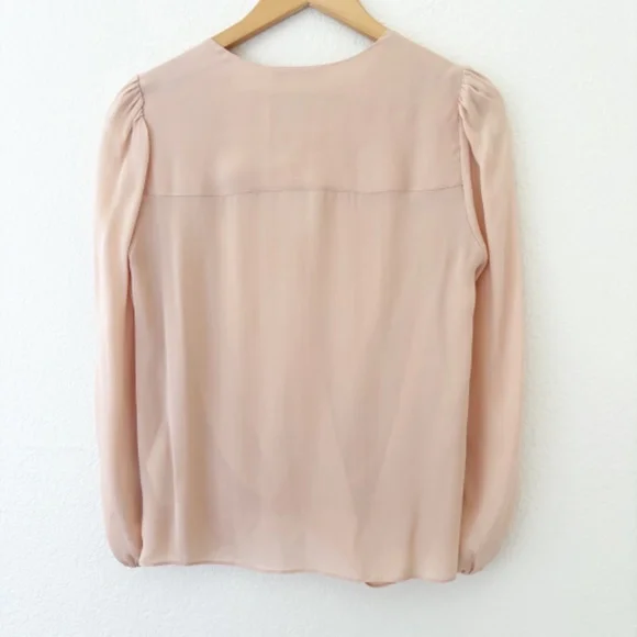 Alice + Olivia Arlene Silk Wrap‎ Georgette Blouse Shirt in Petal Ballerina Pink - Picture 7 of 10